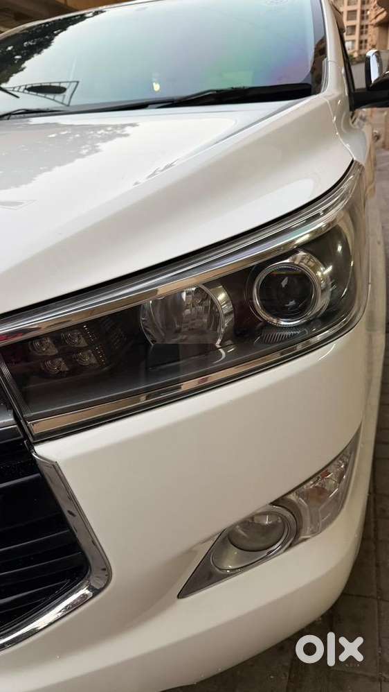 Toyota Innova Crysta 2.8z Auto 2017 Single Owner