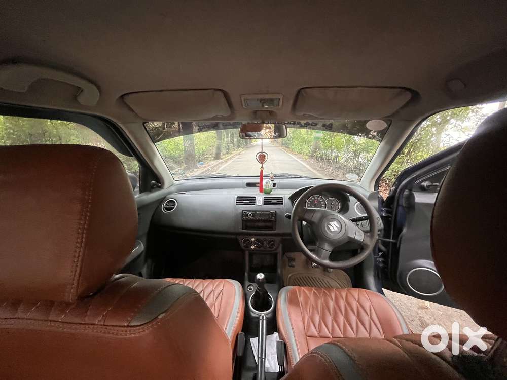 Maruti Suzuki Swift Dzire Vxi Optional, 2009, Petrol