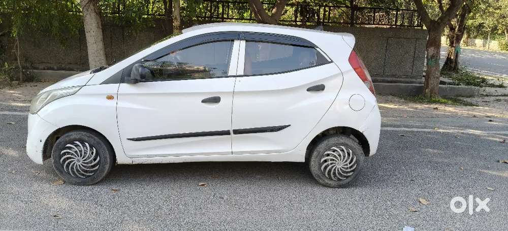 Hyundai Eon 2013 Cng & Hybrids 11000 Km Driven