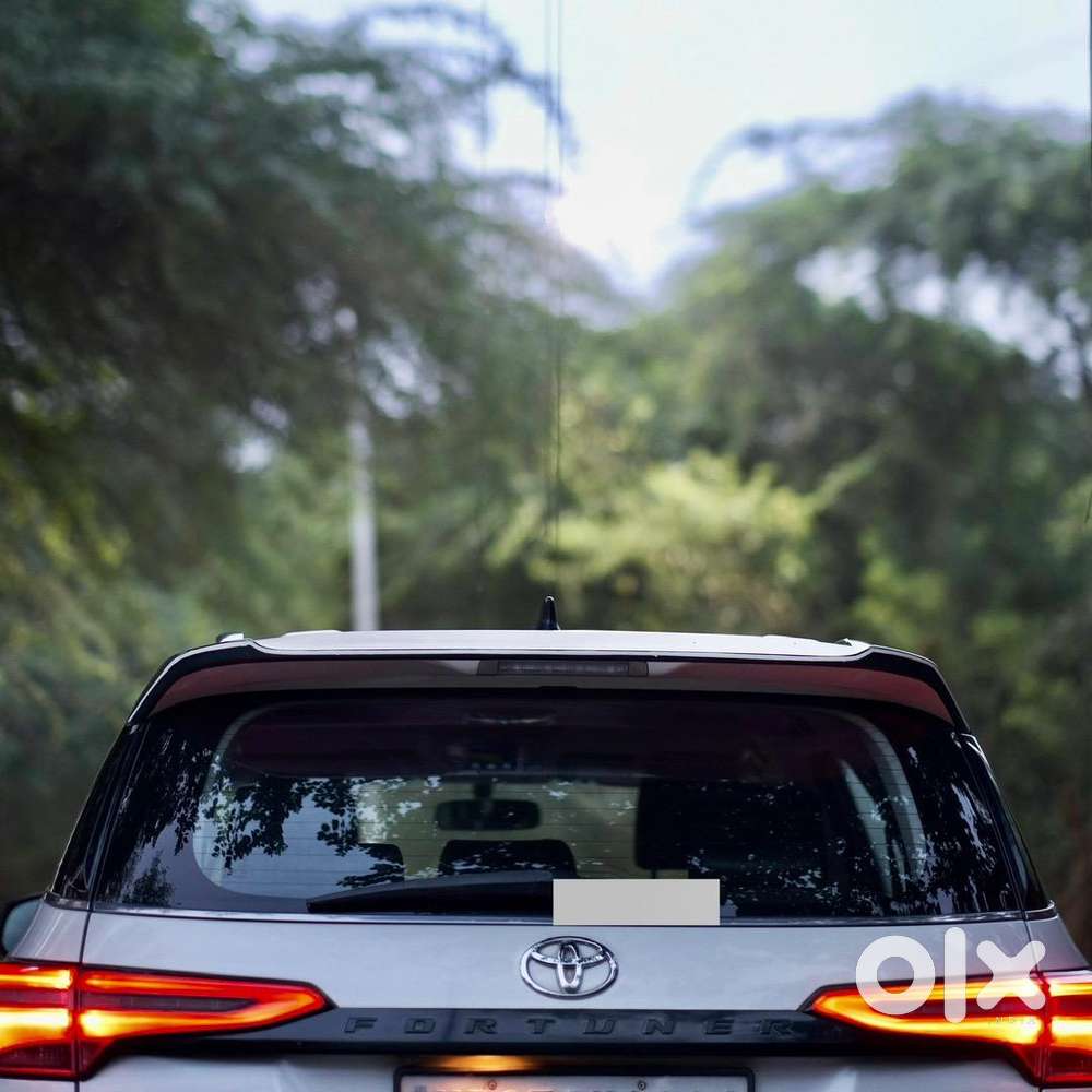 Toyota Fortuner 2018 Diesel 137000 Km Driven