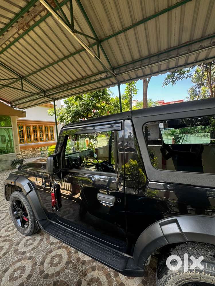 Mahindra Thar Petrol 4 By 4 Top Model .