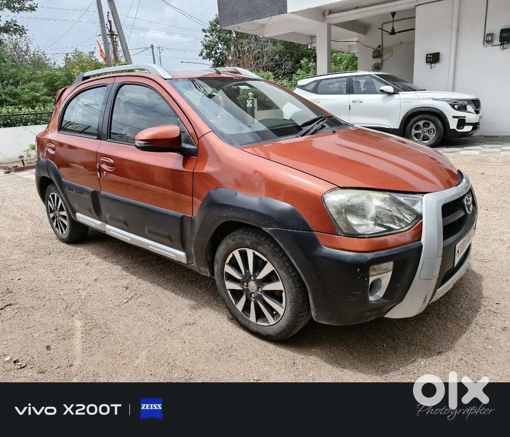 Toyota Etios Cross Diesel 215