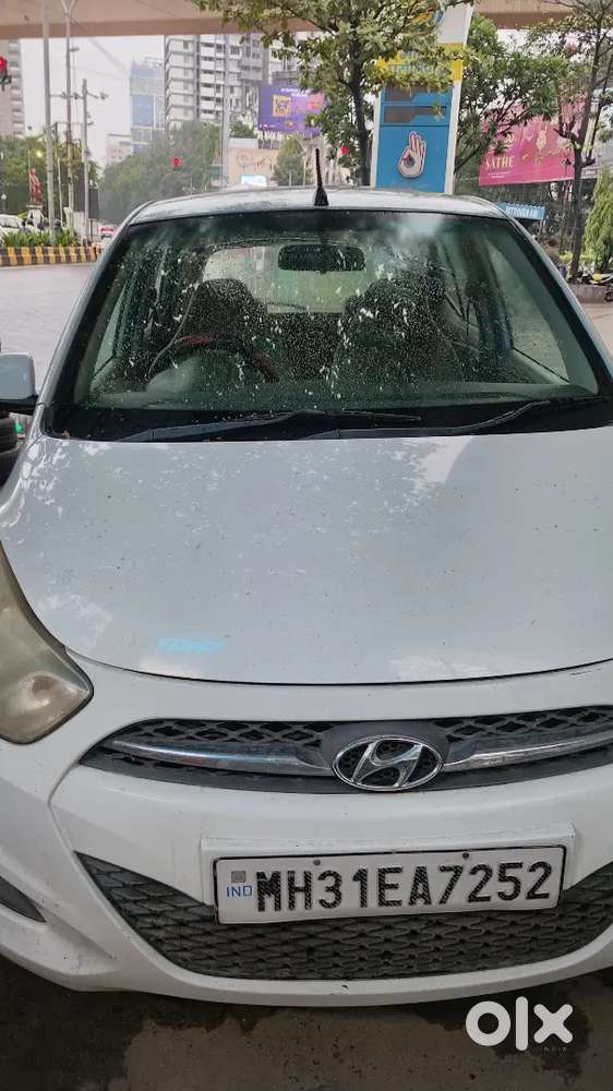 Hyundai I10 Sportz 2012 Petrol