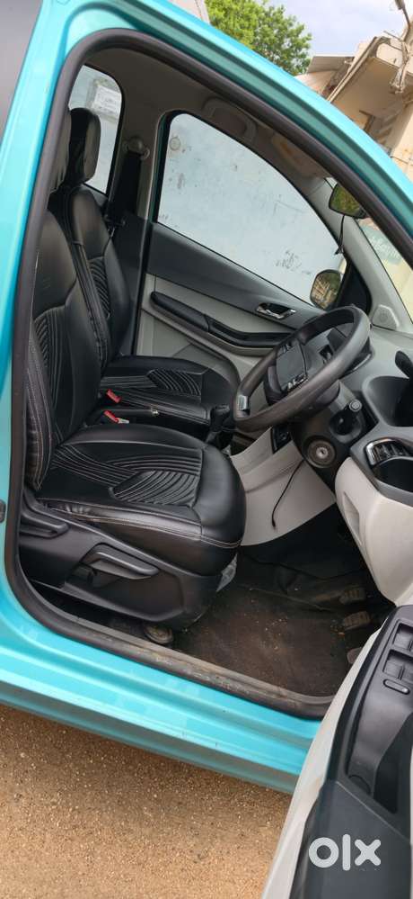 Tata Tiago Xz Plus Cng Dual Tone, 2025, Petrol