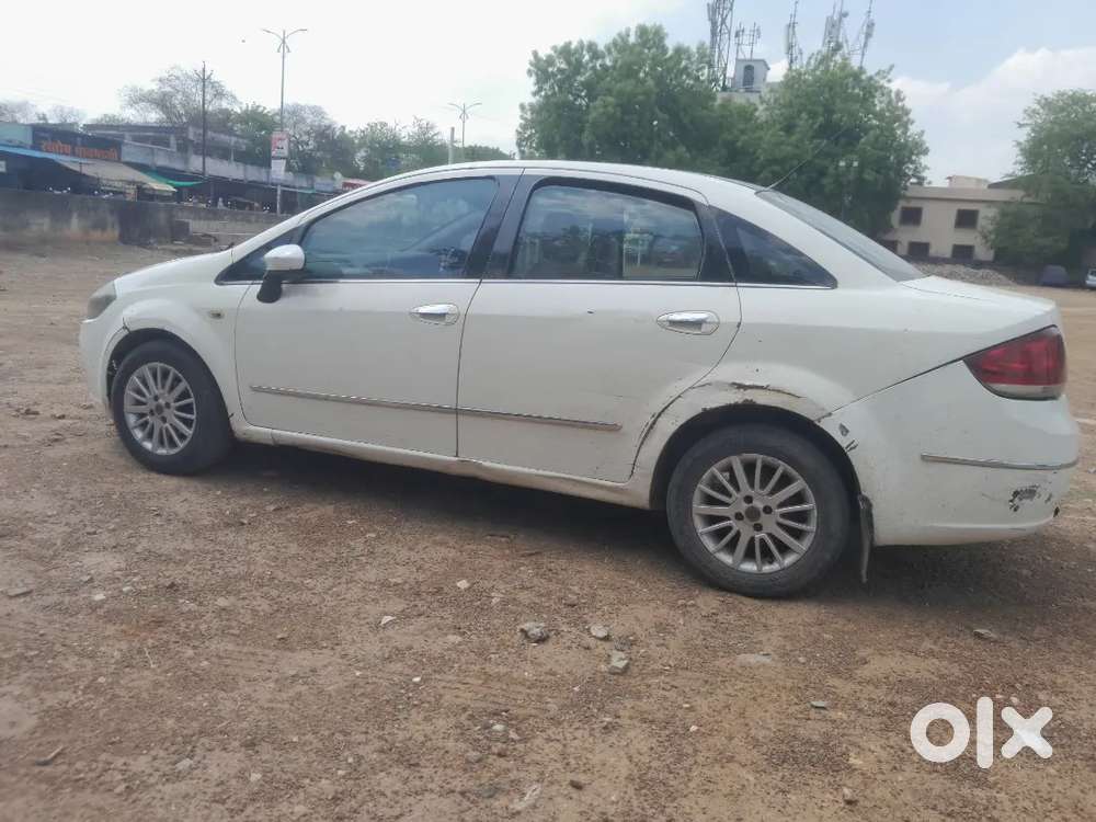 Fiat Linea 2010 1.4 T-jet Plus Emotion