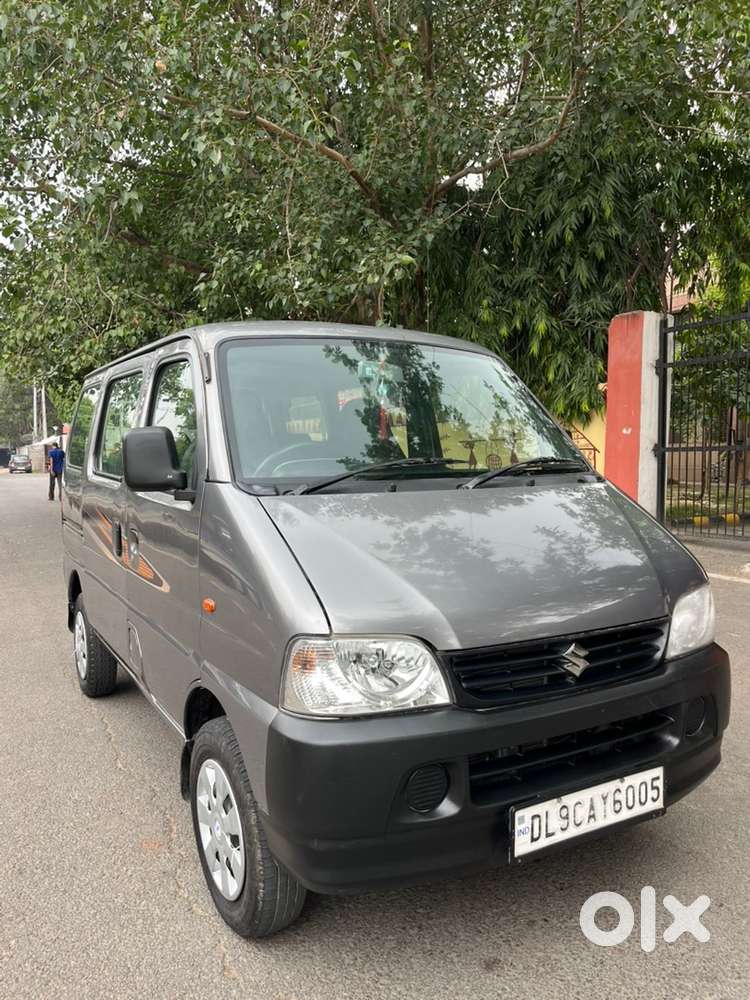 Maruti Suzuki Eeco 2025 Cng & Hybrids 66000 Km Driven
