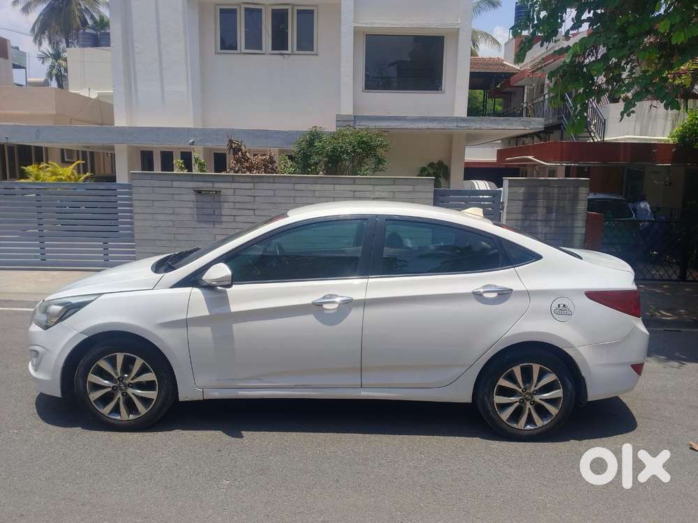 Hyundai Verna Fluidic 1.6 Crdi Sx Opt, 2015, Diesel