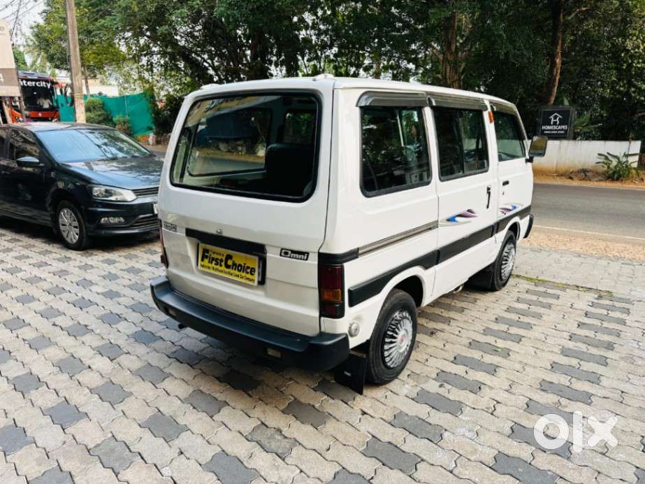 Maruti Suzuki Omni 5 Seater Std, 2016, Petrol