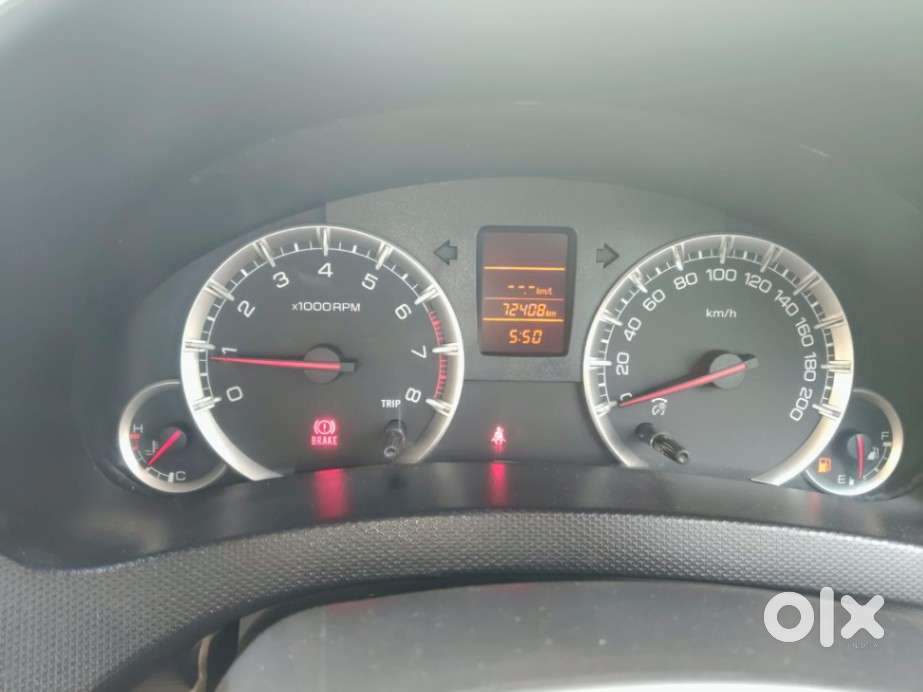 Maruti Suzuki Swift Dzire Vxi(o) Mt, 2017, Petrol