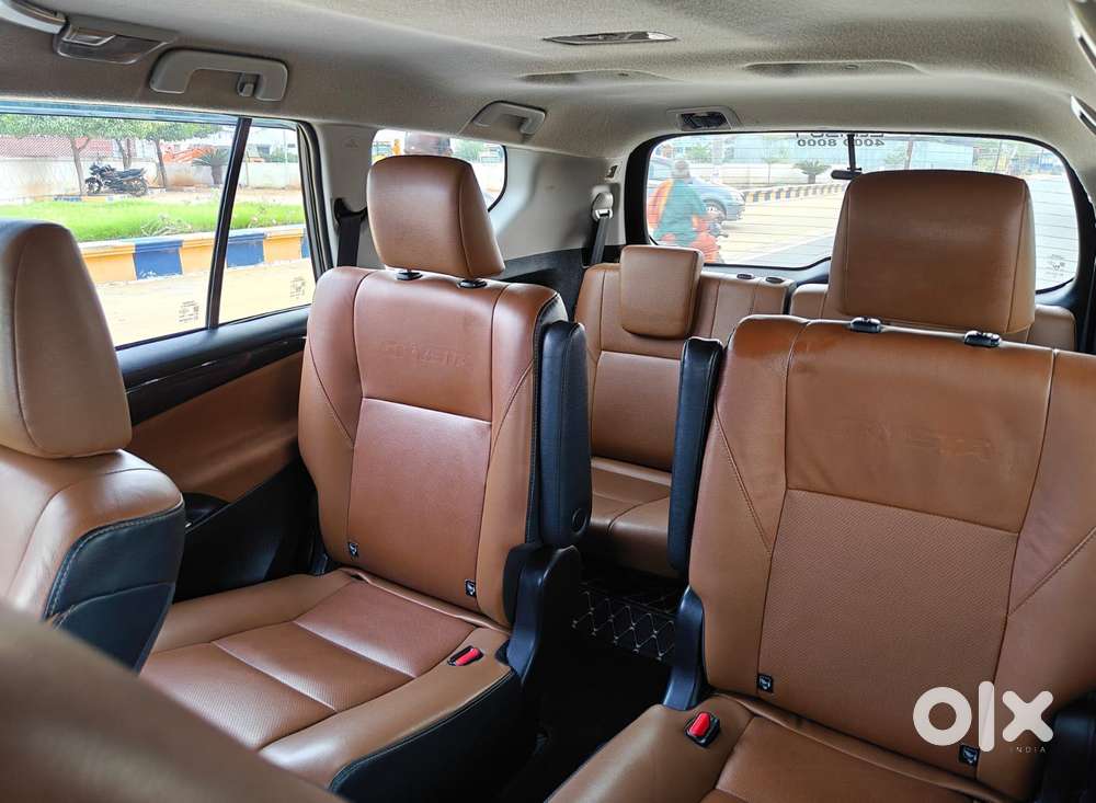 Toyota Innova Crysta 2.8z Automatic, 2019, Diesel