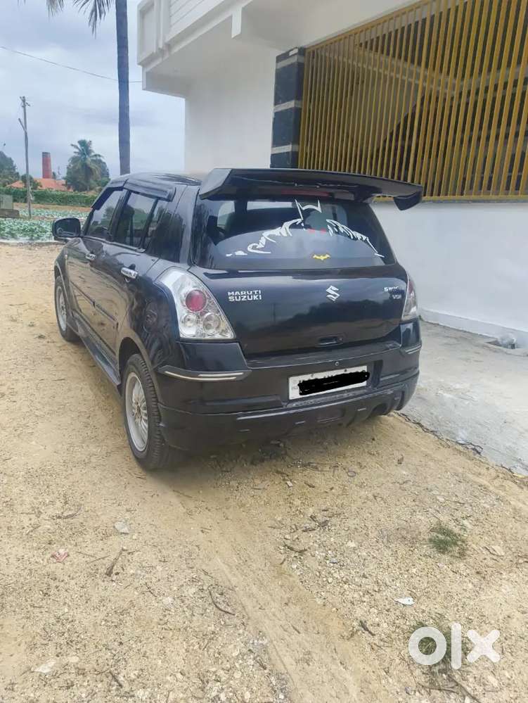 Maruti Suzuki Swift 2009 Diesel 150000 Km Driven