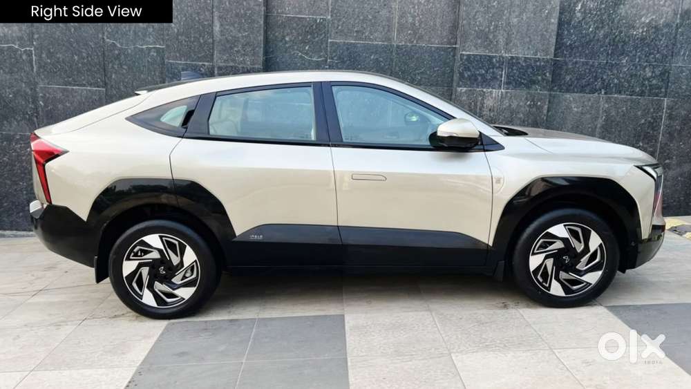 Mahindra Xev 9e Pack Three (top Model), 2025, Electric