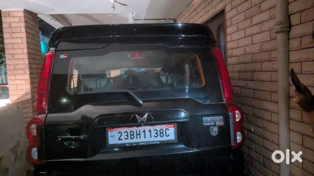 Mahindra Scorpio Classic 2023 Diesel 65000 Km Driven