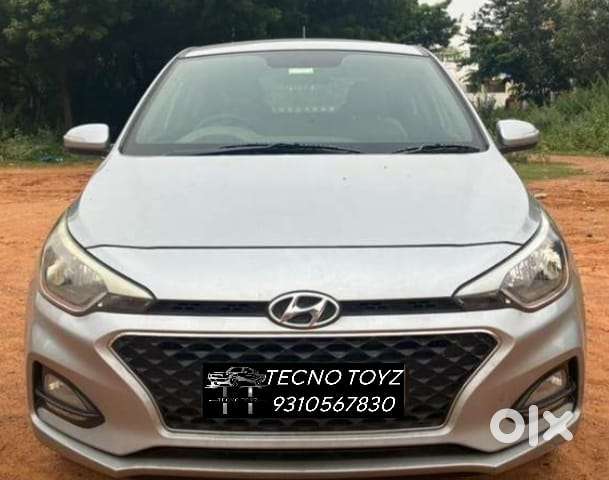 Hyundai I20 Sportz 1.2 Vtvt, 2020, Petrol
