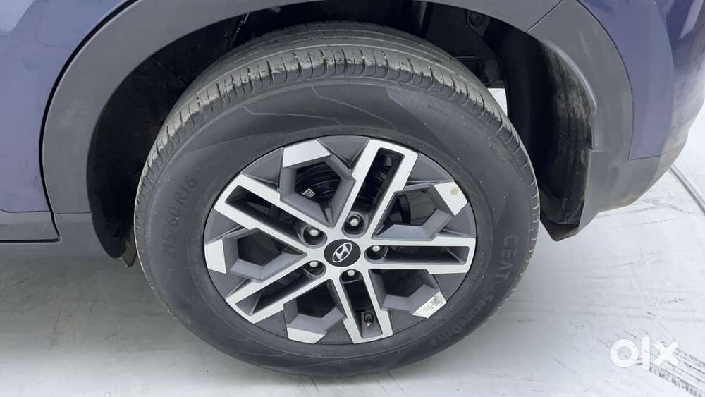 Hyundai Venue 1.0 Sx (o) Turbo Dct, 2023, Petrol