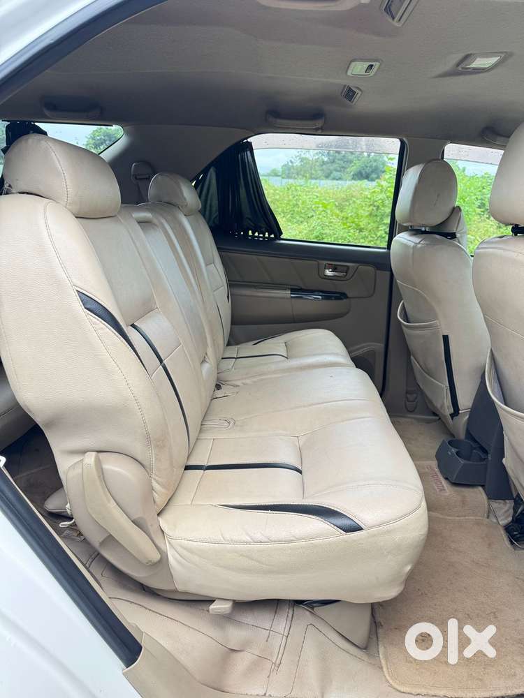 Toyota Fortuner 2011-2016 4x2 Manual, 2014, Diesel