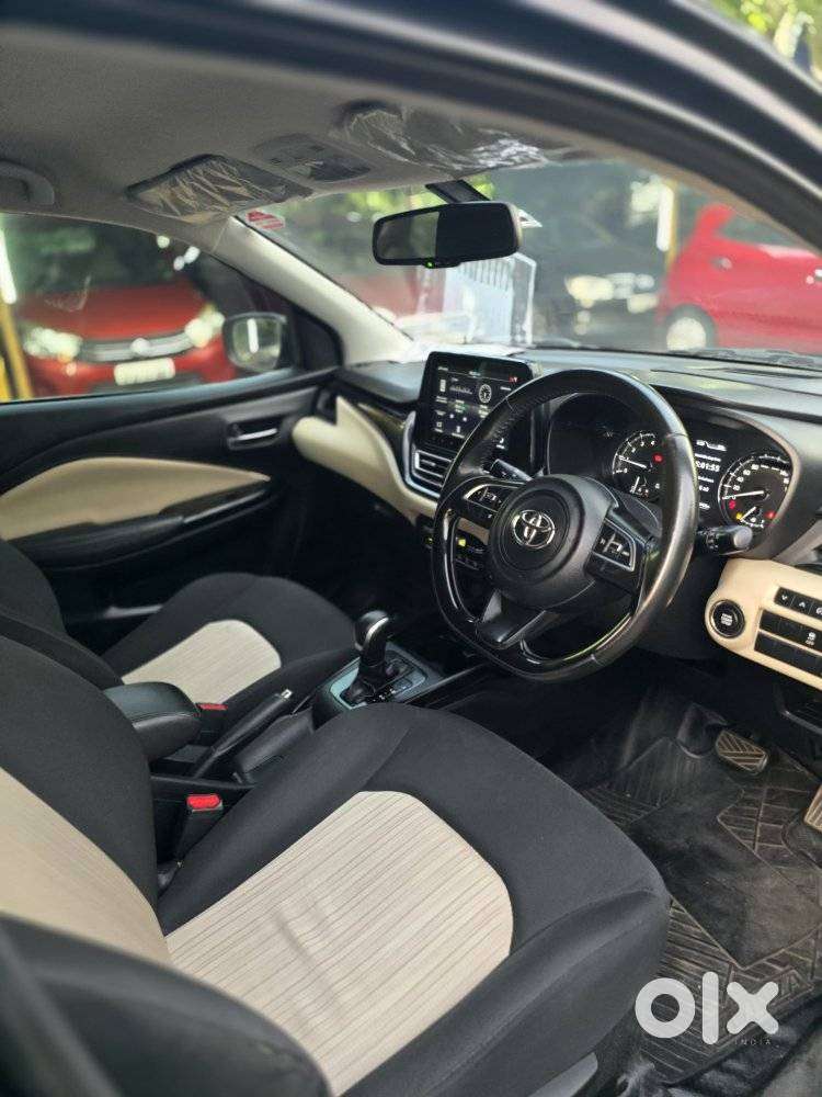 Toyota Glanza 1.2 V Amt, 2022, Petrol