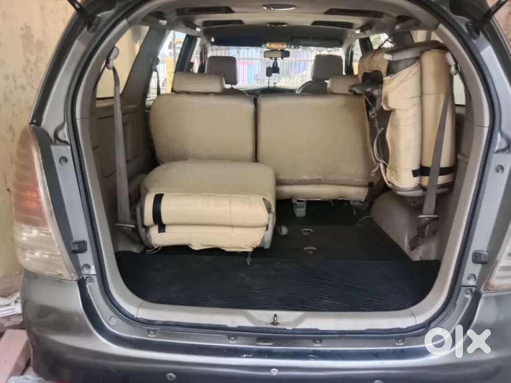 Toyota Innova 2.5 Vx 2010