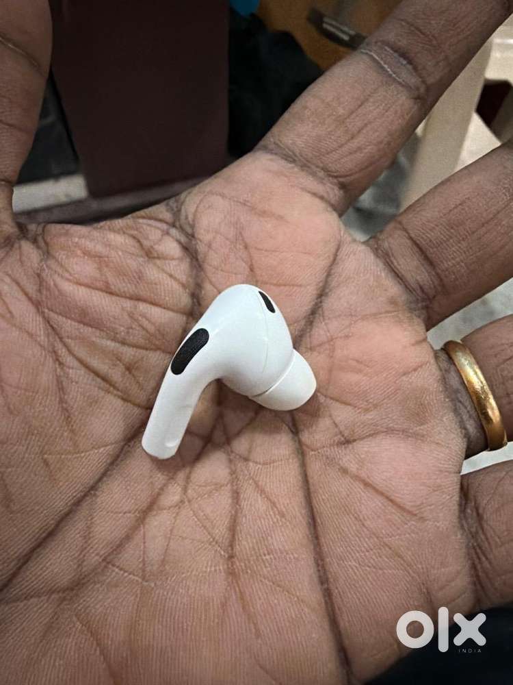 I want to sell my apple AirPods pro 2 right side airpod