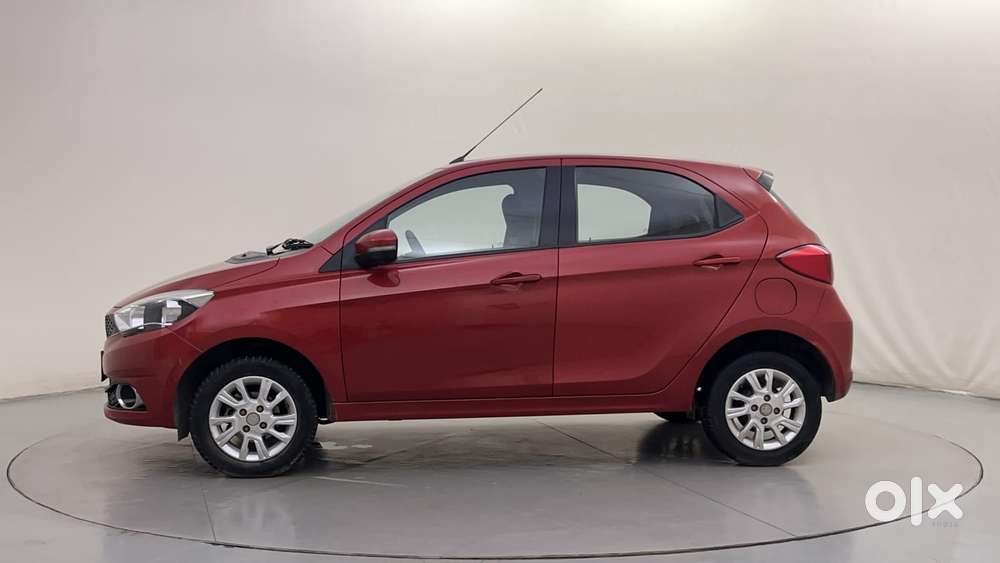 Tata Tiago Xza, 2018, Petrol