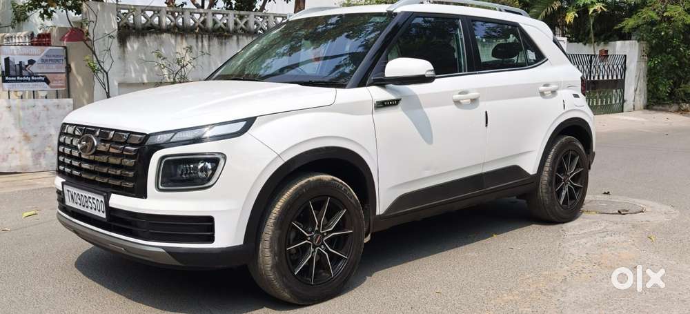 Hyundai Venue Sx (o) Mt 1.5 Diesel, 2023, Diesel