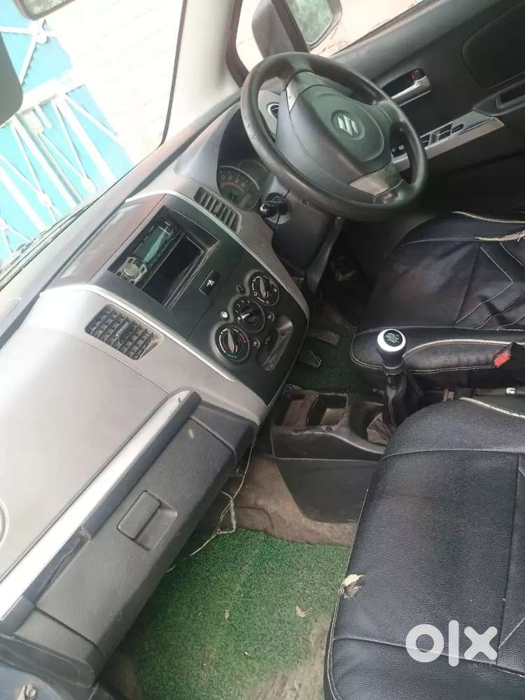 Maruti Suzuki Wagon R 1.0 2012 Cng & Hybrids 102000 Km Driven