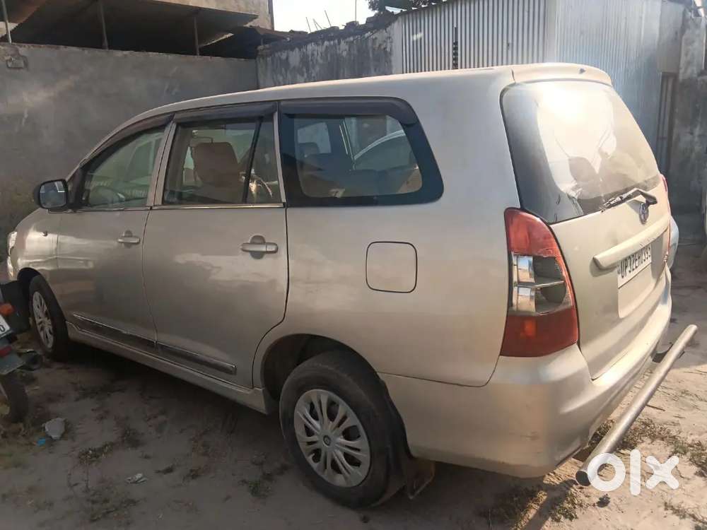 Toyota Innova 2.5 Ev 2012