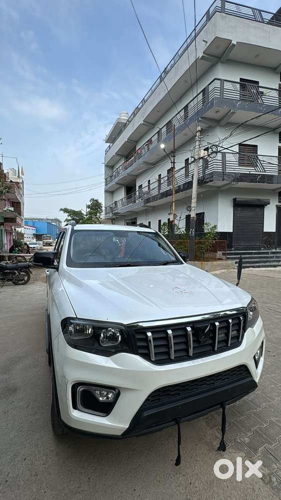 Mahindra Scorpio-n Petrol 2025