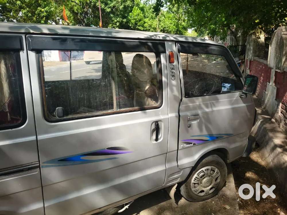 Maruti Suzuki Omni 8 Seater 2011