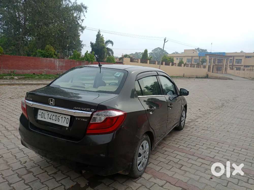 Cng Fitted And Register And In Best Condition Car Garantee