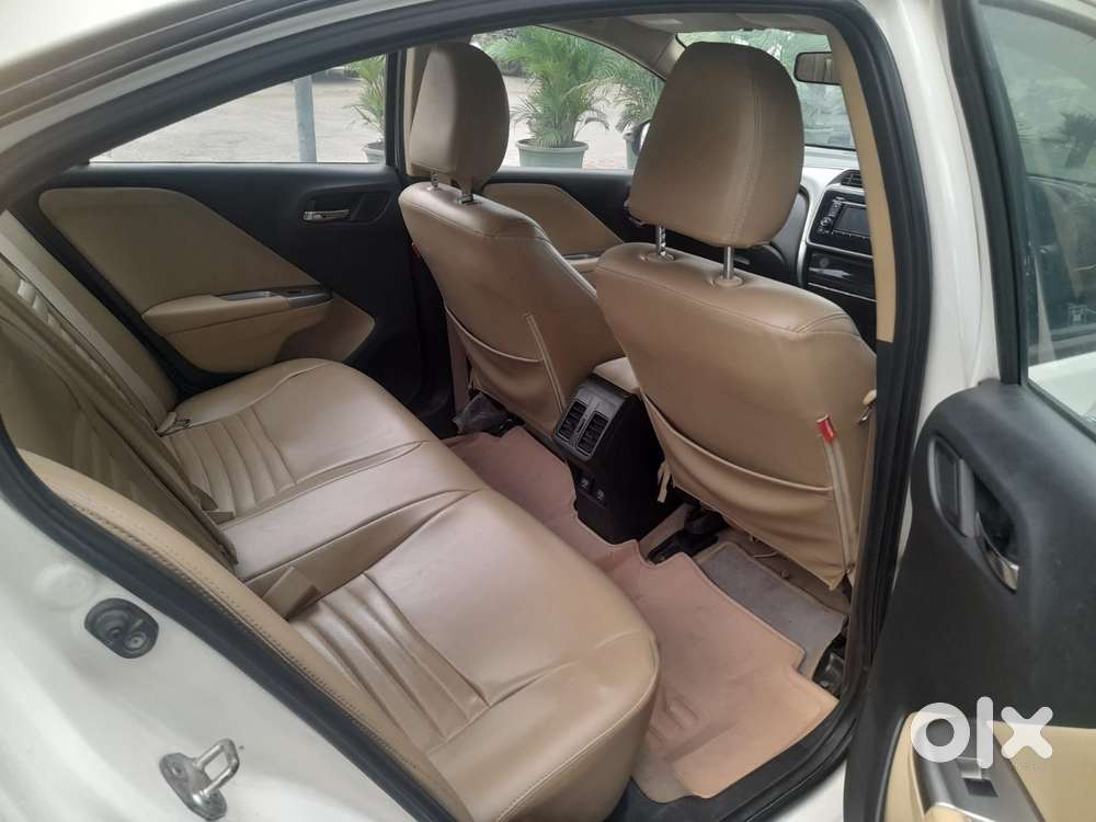 Honda City 1.5 V Cvt I-vtec Mt, 2016, Petrol