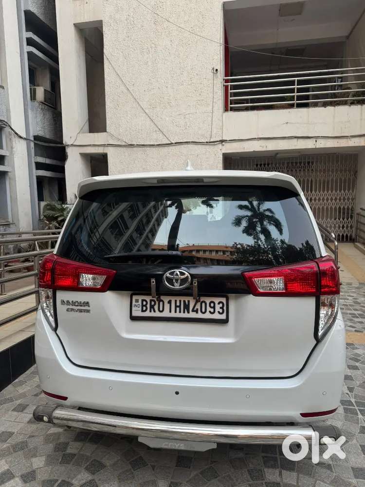 Toyota Innova Crysta 2024 Diesel 37550 Km Driven
