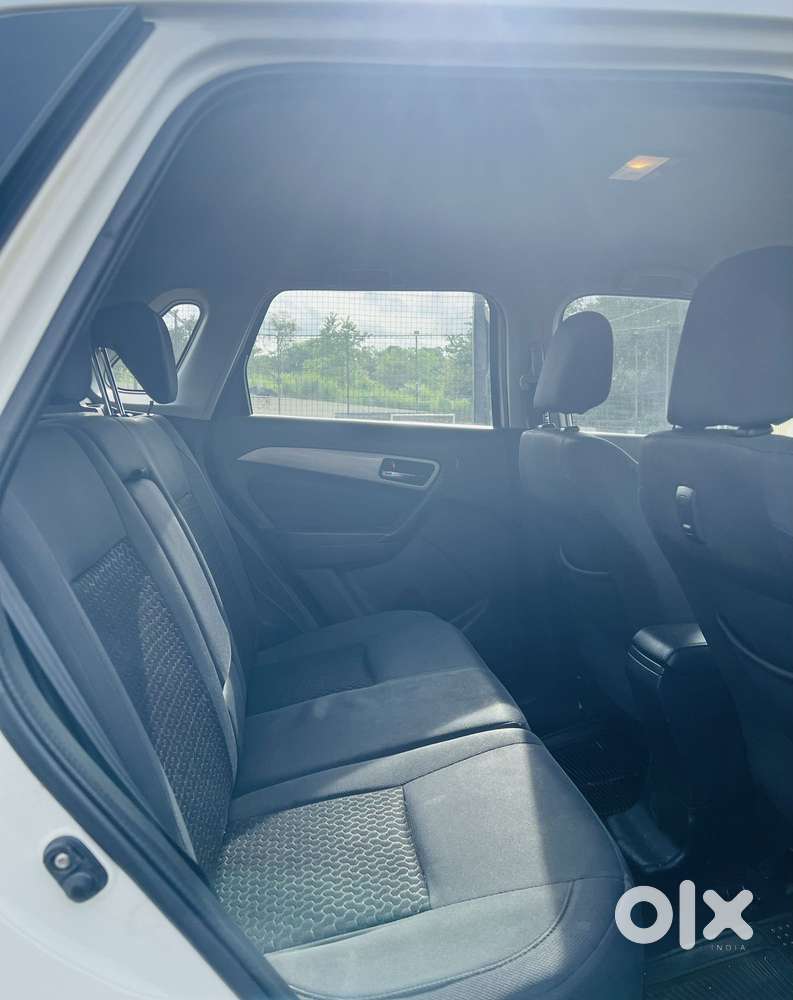 Maruti Suzuki Vitara Brezza Zdi+ Mt, 2016, Diesel