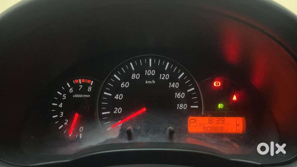 Nissan Micra Xv Cvt, 2018, Petrol