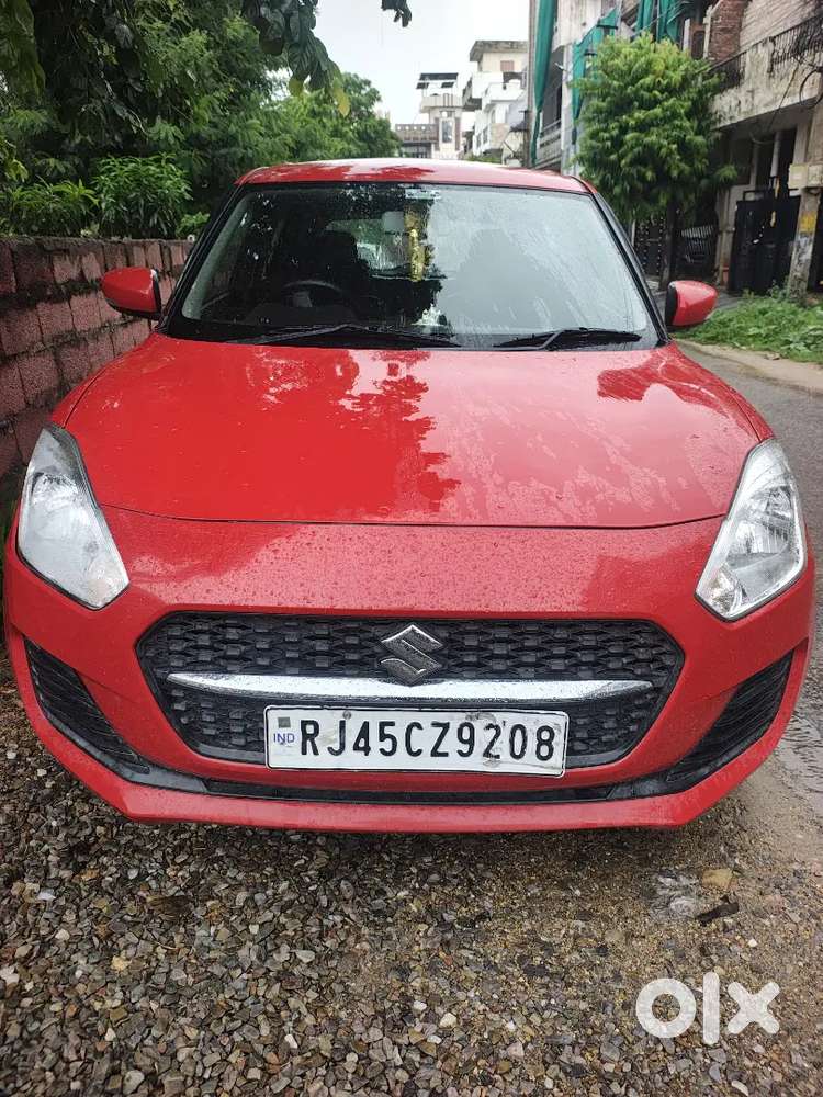 Maruti Swift 1.2 Vxi 2024