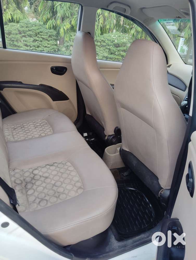 Hyundai I10 Magna Automatic, 2010, Petrol