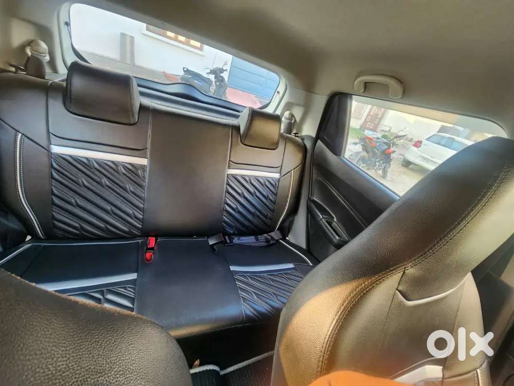 Maruti Suzuki Swift 2021 Year Lxi