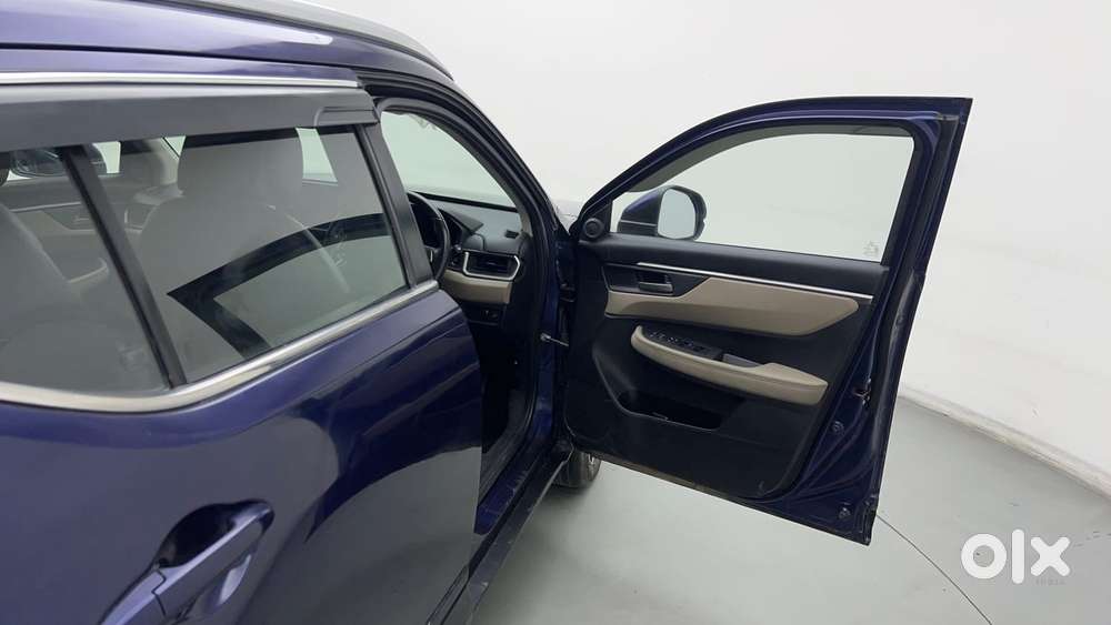 Honda Elevate Vx Mt, 2023, Petrol