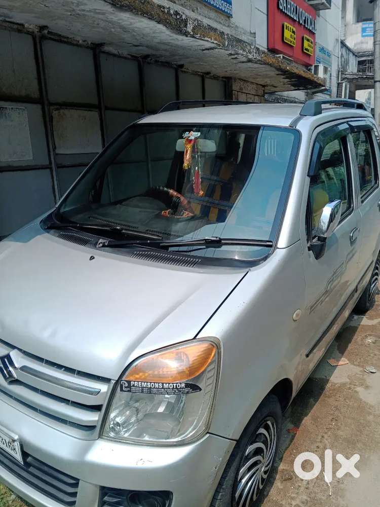 Wagon R Silver Colour Car In Good Condition