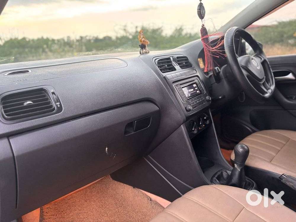 Volkswagen Polo Petrol Comfortline 1.2l, 2016, Petrol