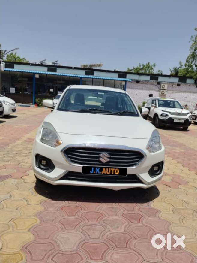 Maruti Suzuki Dzire 1.2 Vxi, 2018, Petrol