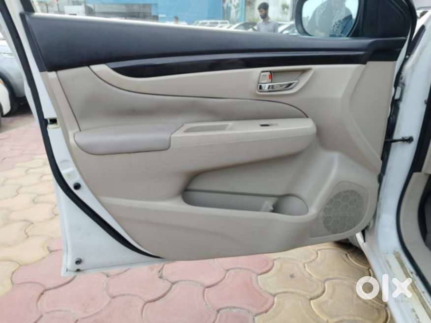 Maruti Suzuki Ciaz Zxi, 2015, Petrol