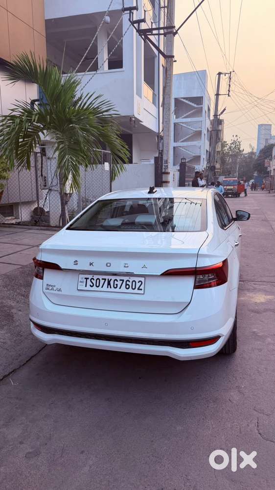 Skoda Slavia 1.0 Ambition Tsi, 2024, Petrol