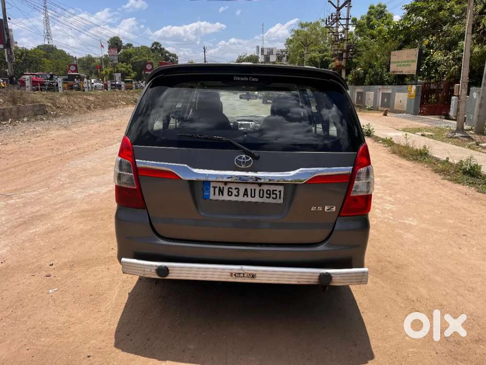Toyota Innova 2.5 Zx Diesel 7 Seater Bsiii, 2014, Diesel