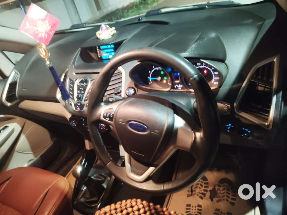 Ford Ecosport 2016 Petrol 130000 Km Driven