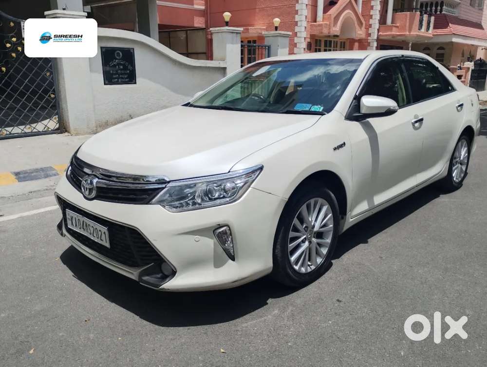 Toyota Camry Hybrid, 2016, Petrol