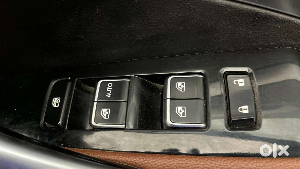Mg Hector Plus Sharp Dct, 2021, Petrol