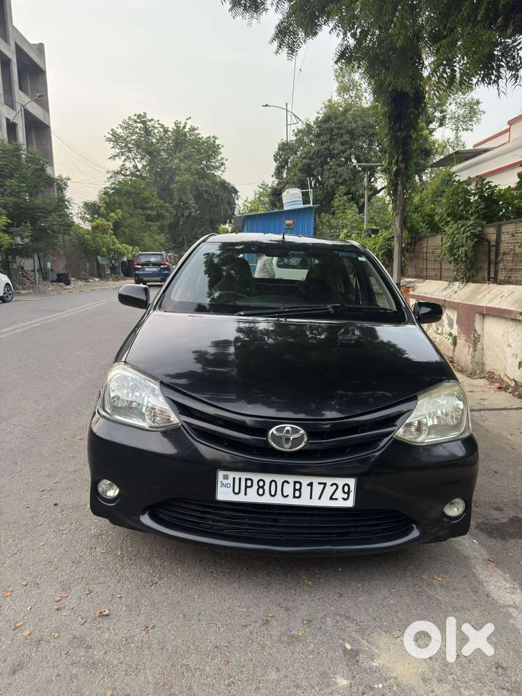 Toyota Etios Liva G, 2012, Petrol