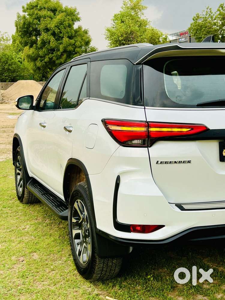 Toyota Fortuner Legender 4x4 At 2.8, 2025, Diesel
