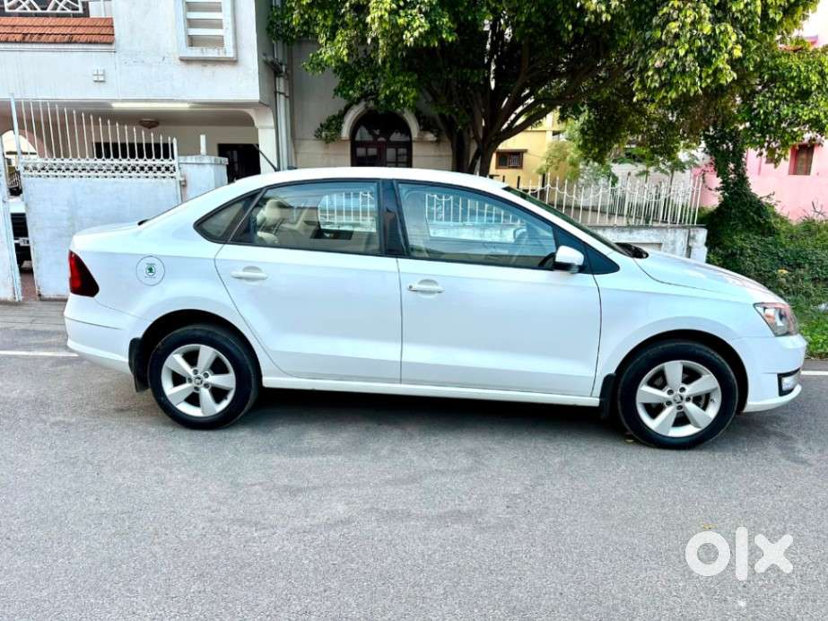 Skoda Rapid 1.6 Mpi Ambition, 2017, Petrol